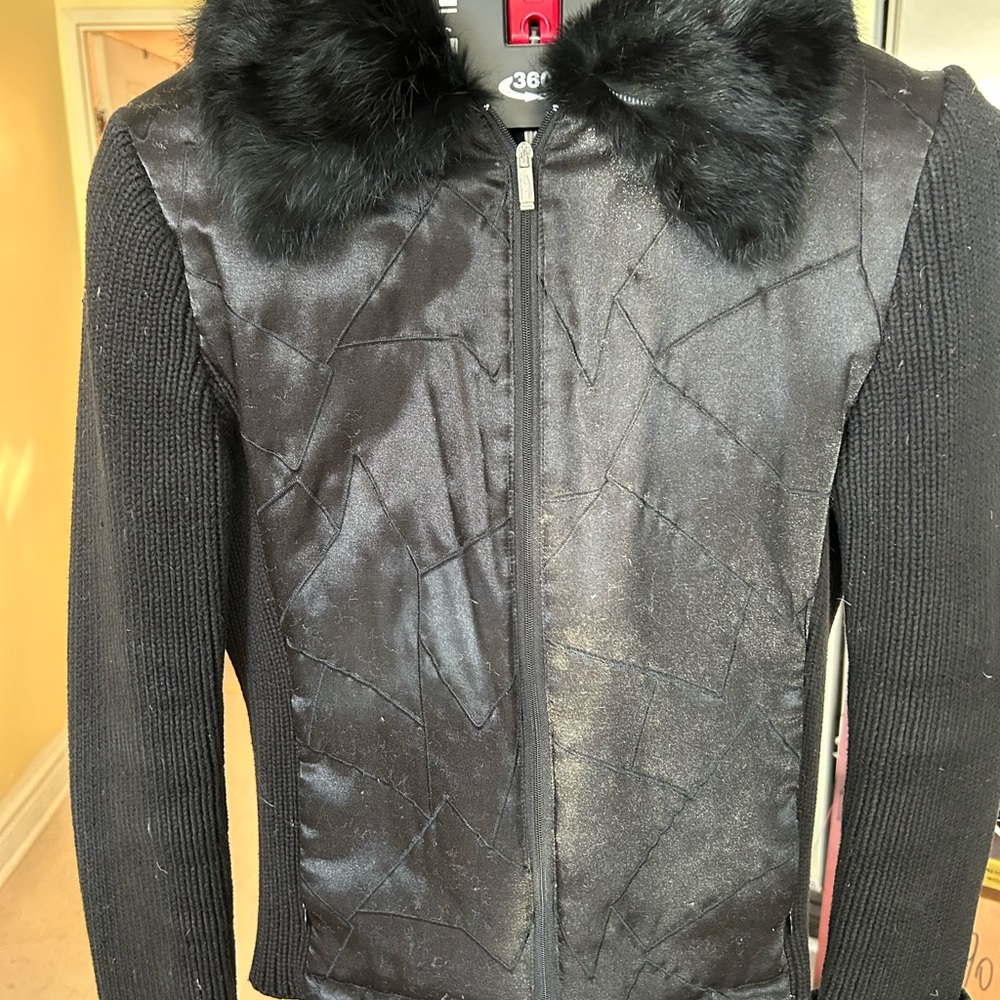 Black Jacket with soft Fur Collar